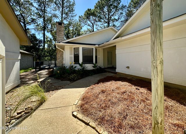 157 Caribbean Cove, Clinton, MS 39056