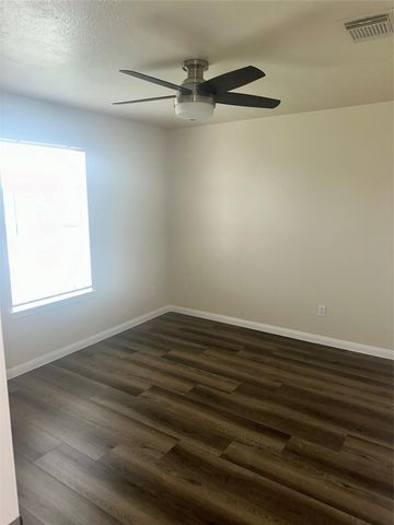 6526 Dogwood Park Lane, Katy, TX 77449