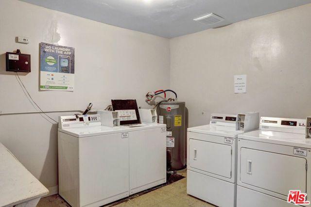 12325 Chandler Boulevard, Valley Village, CA 91607