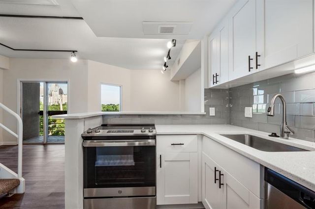 587 Virginia Avenue NE 605, Atlanta, GA 30306