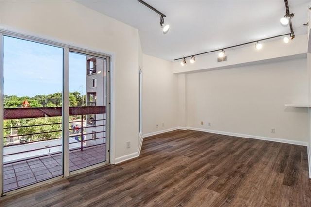 587 Virginia Avenue NE 605, Atlanta, GA 30306