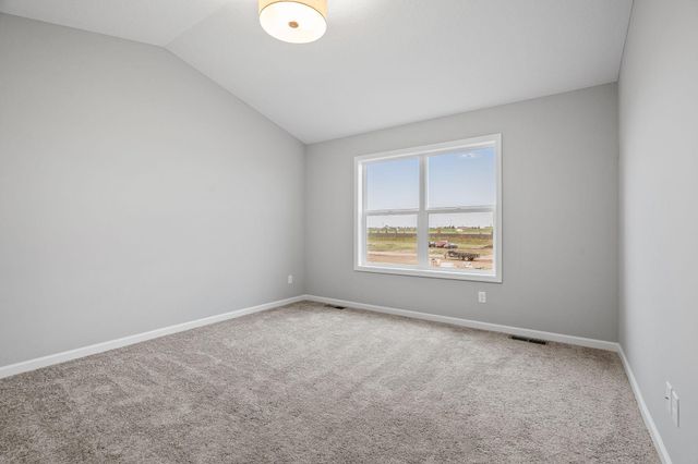1606 191st Avenue NE, East Bethel, MN 55011
