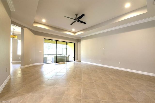 3876 Gibralter DR, Naples, FL 34119