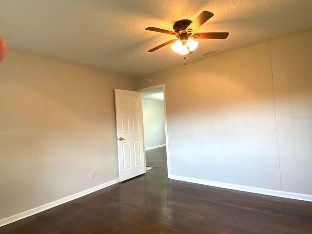 1612 E 33RD AVENUE, Tampa, FL 33610