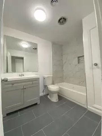 1612 E 33RD AVENUE, Tampa, FL 33610