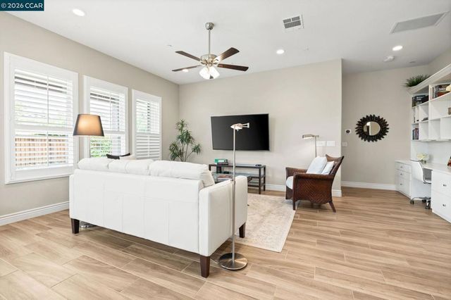 1760 MERLOT CIRCLE, Brentwood, CA 94513