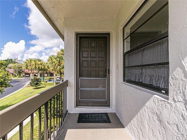 21559 Cypress Hammock Dr 44J, Boca Raton, FL 33428