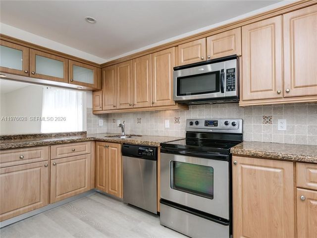 21559 Cypress Hammock Dr 44J, Boca Raton, FL 33428