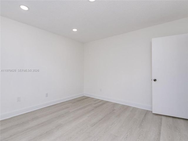 21559 Cypress Hammock Dr 44J, Boca Raton, FL 33428