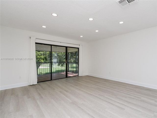 21559 Cypress Hammock Dr 44J, Boca Raton, FL 33428