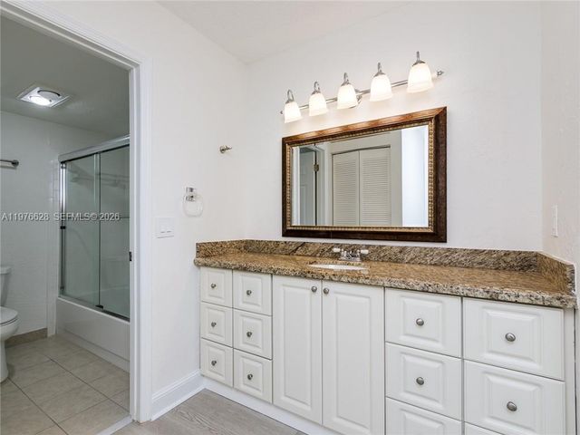 21559 Cypress Hammock Dr 44J, Boca Raton, FL 33428