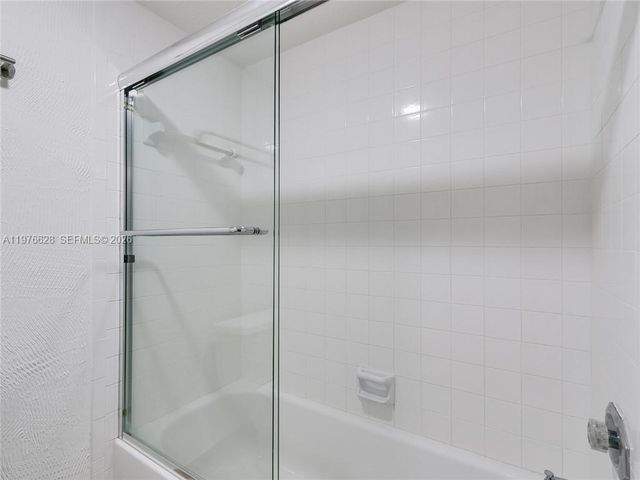 21559 Cypress Hammock Dr 44J, Boca Raton, FL 33428