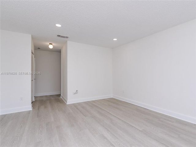 21559 Cypress Hammock Dr 44J, Boca Raton, FL 33428