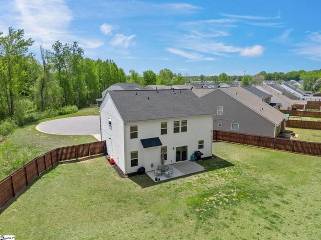 727 Chesterfield Court, Boiling Springs, SC 29316
