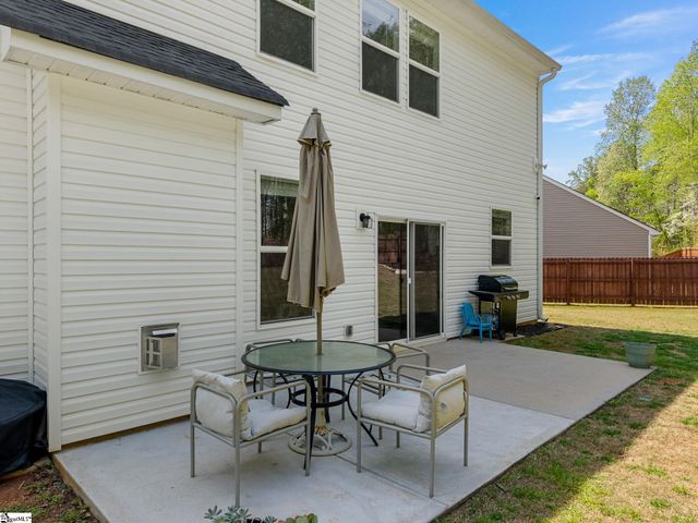727 Chesterfield Court, Boiling Springs, SC 29316