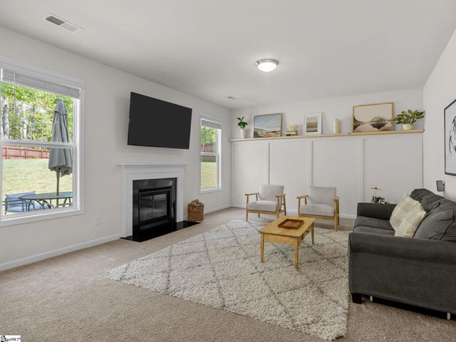 727 Chesterfield Court, Boiling Springs, SC 29316