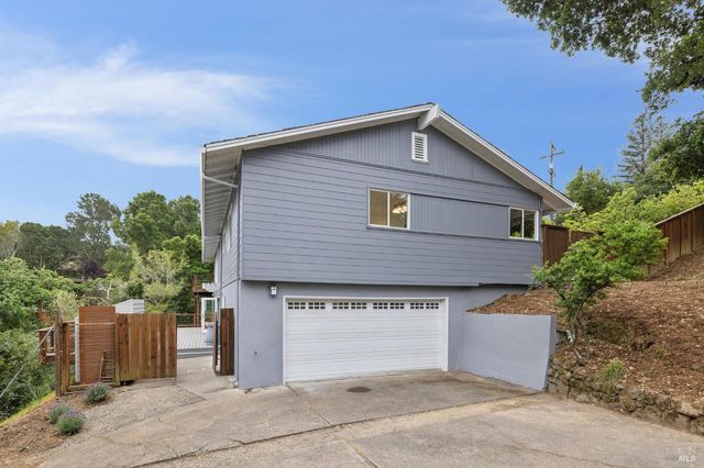 290 Stuyvesant Dr, San Anselmo, CA 94960