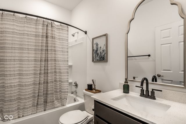 571 Coronado Place, Greenwood, IN 46143