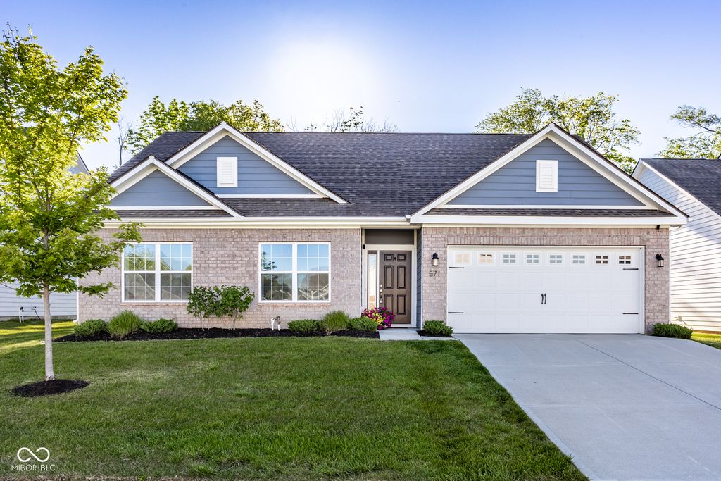 571 Coronado Place, Greenwood, IN 46143