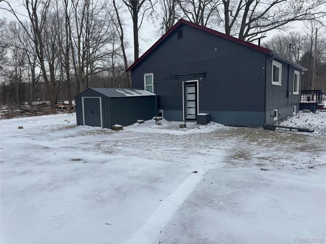 14600 Red Arrow Highway, Berrien Township, MI 49116