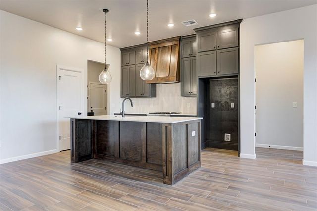 8565 Kayce Street, El Reno, OK 73036