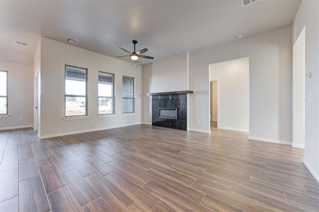 8565 Kayce Street, El Reno, OK 73036