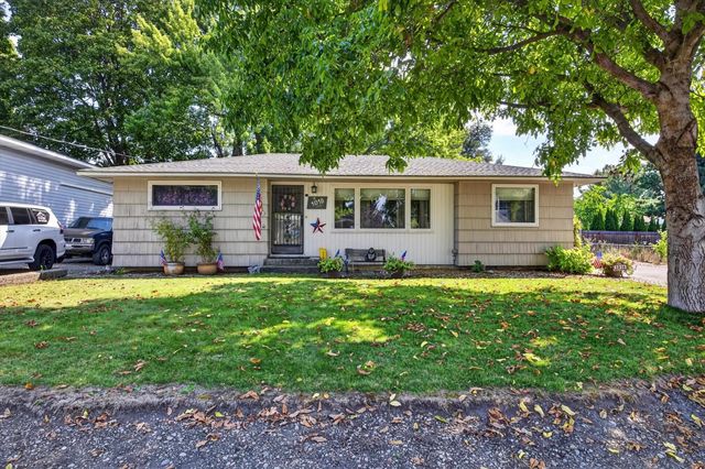1018 N Stout Rd, Spokane, WA 99206 property photo
