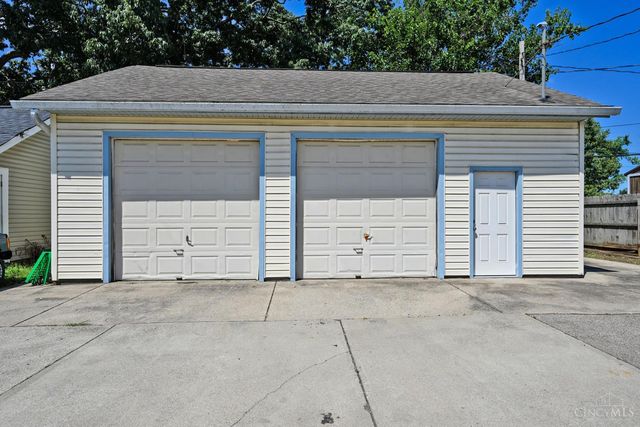 3209 Pleasant Avenue, Hamilton, OH 45015