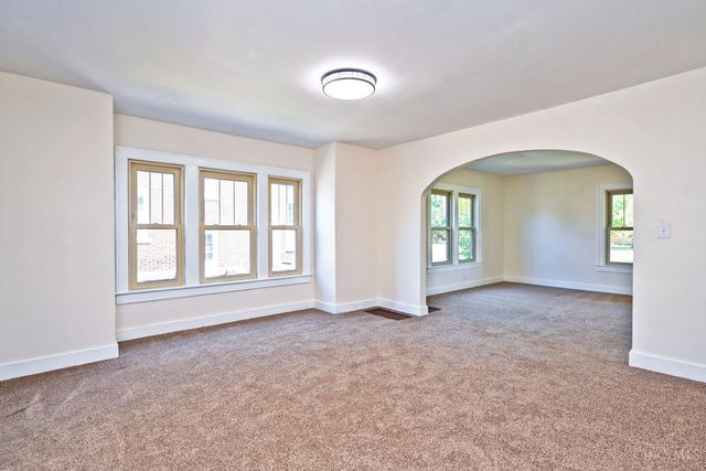 3209 Pleasant Avenue, Hamilton, OH 45015