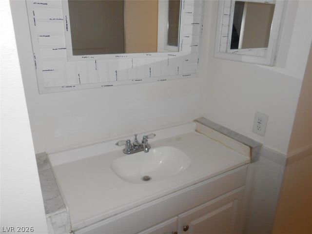 6671 Bubbling Brook Drive D, Las Vegas, NV 89107