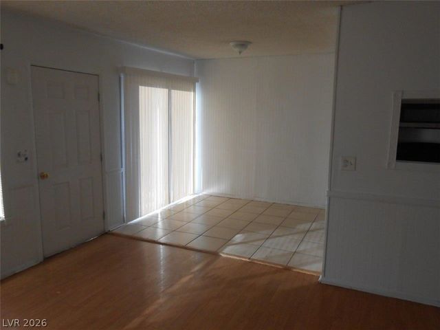 6671 Bubbling Brook Drive D, Las Vegas, NV 89107