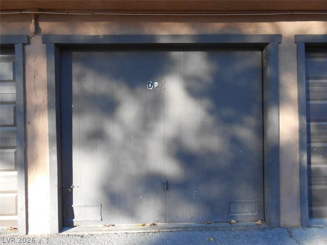 6671 Bubbling Brook Drive D, Las Vegas, NV 89107