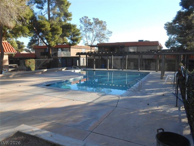6671 Bubbling Brook Drive D, Las Vegas, NV 89107