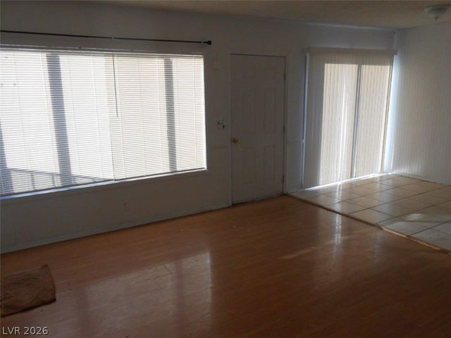 6671 Bubbling Brook Drive D, Las Vegas, NV 89107