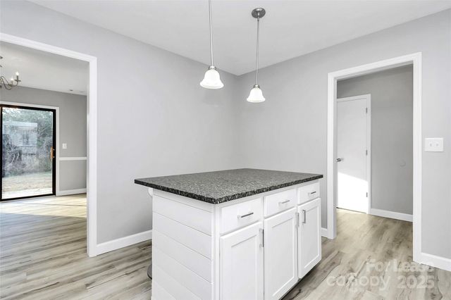 5823 Falstaff Drive, Charlotte, NC 28227