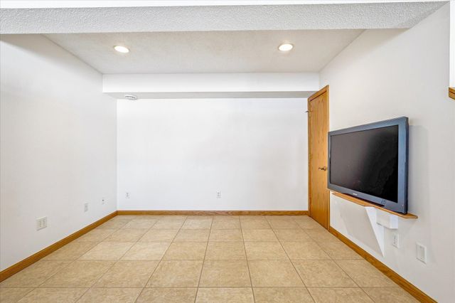 22688 E Martin Lake Drive NE, Stacy, MN 55079