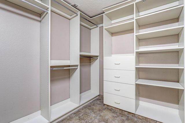 328 Via Vista Street SE, Albuquerque, NM 87123