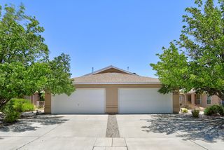 328 Via Vista Street SE, Albuquerque, NM 87123