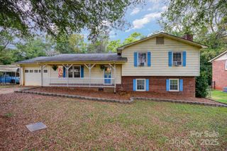 103 Oaklawn Road, Statesville, NC 28625
