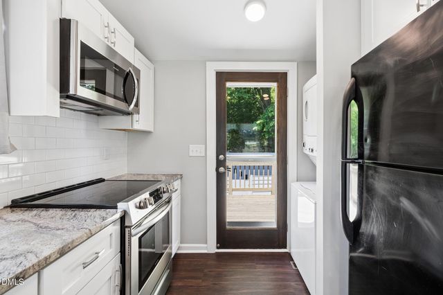 221 Turner Street, Holly Springs, NC 27540