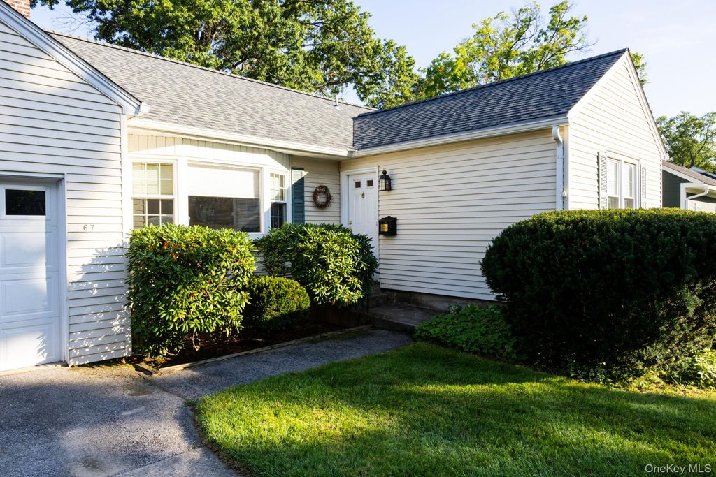 67 E Willow Street, Beacon, NY 12508 — photo 2