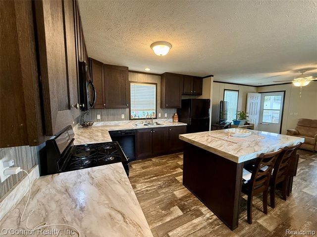 269 Westbrook Court, Port Huron, MI 48060