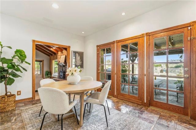 32944 Agua Dulce Canyon, Agua Dulce, CA 91390