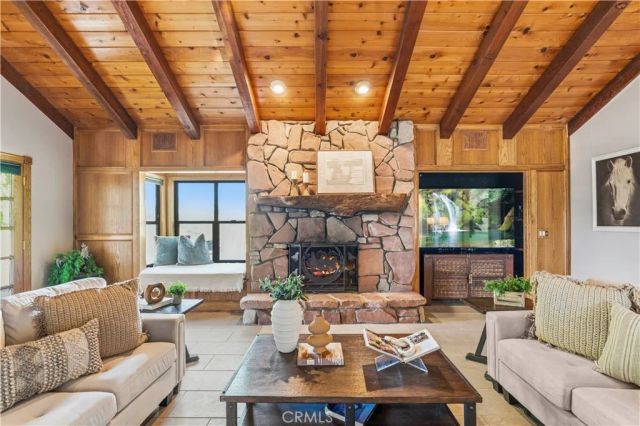 32944 Agua Dulce Canyon, Agua Dulce, CA 91390