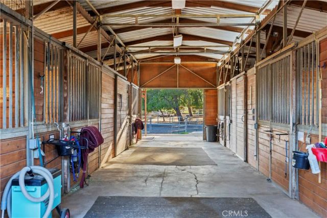 32944 Agua Dulce Canyon, Agua Dulce, CA 91390