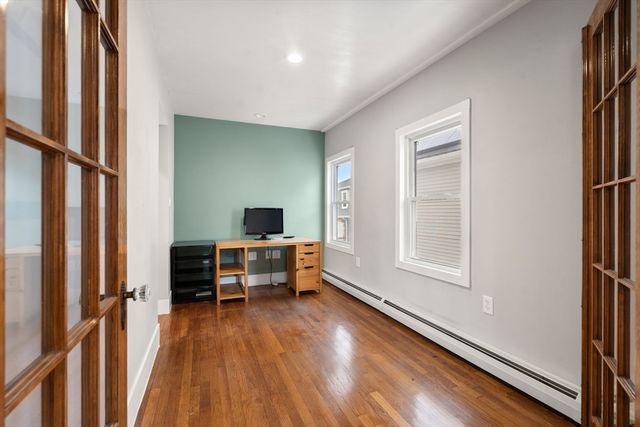 28 Port Norfolk St, Boston, MA 02122