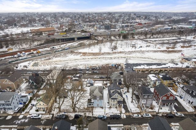 28 Port Norfolk St, Boston, MA 02122