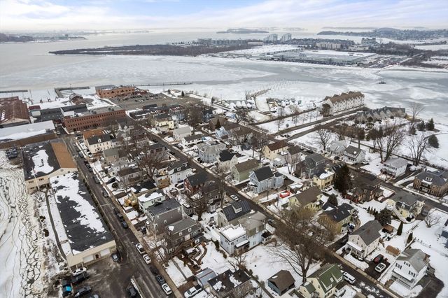 28 Port Norfolk St, Boston, MA 02122