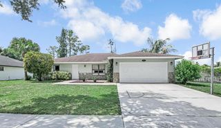 100 Greenwood Court, Royal Palm Beach, FL 33411