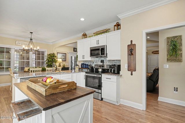 552 Timber Creek Drive, Loris, SC 29569